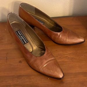 Stuart Weitzman Pumps